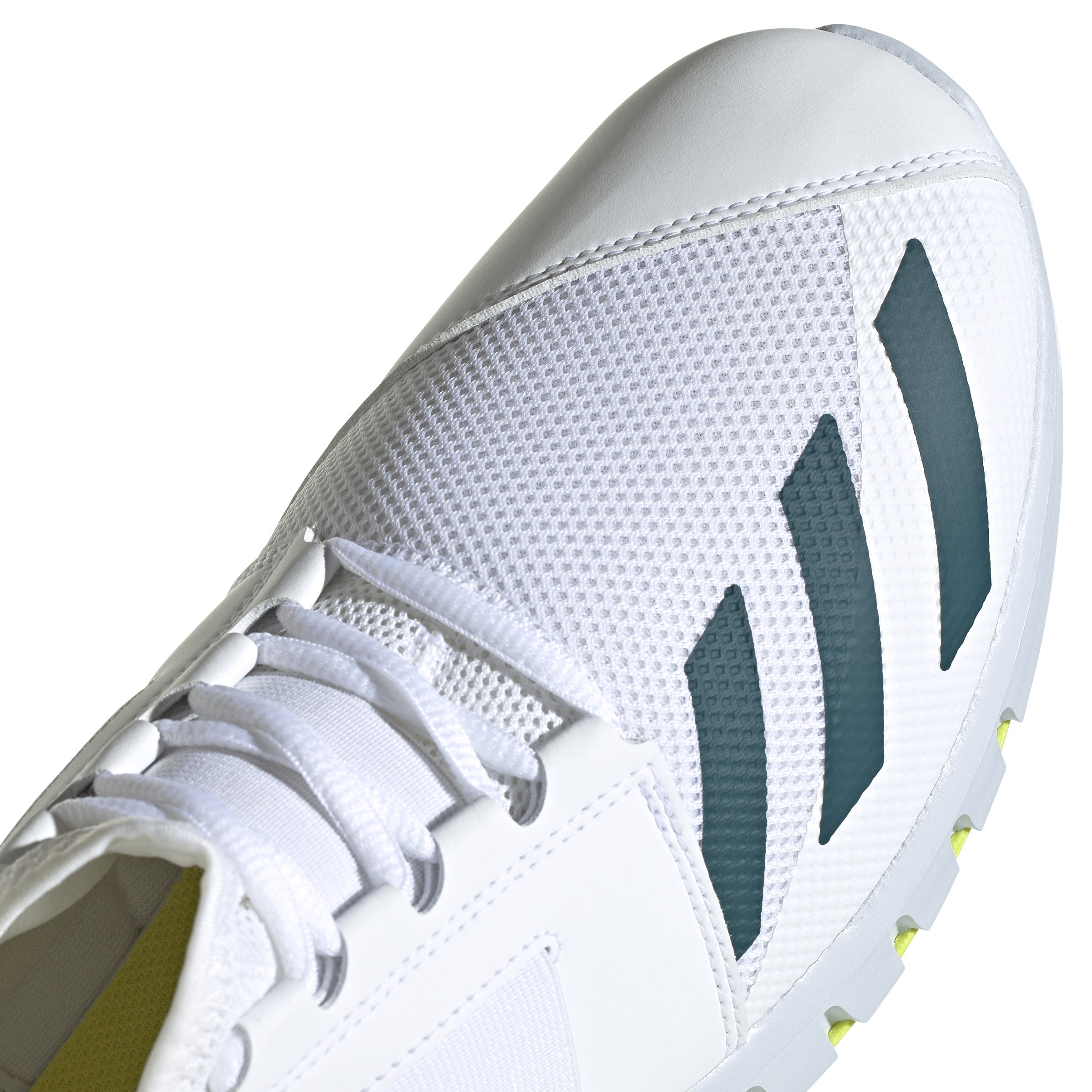 Adidas Howzat Cricket Spikes