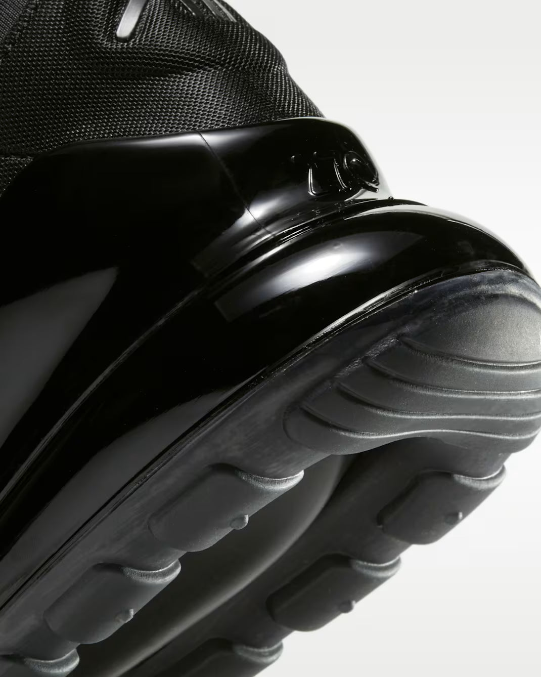 Air Max 270 Trainers