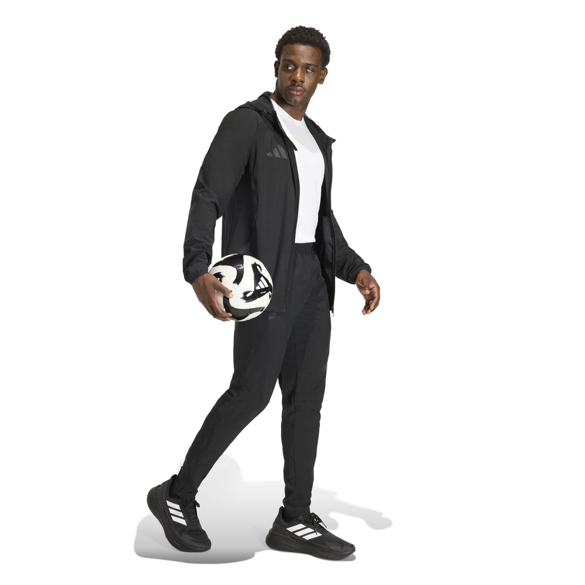 Adidas Tiro 26 Travel Windbreaker