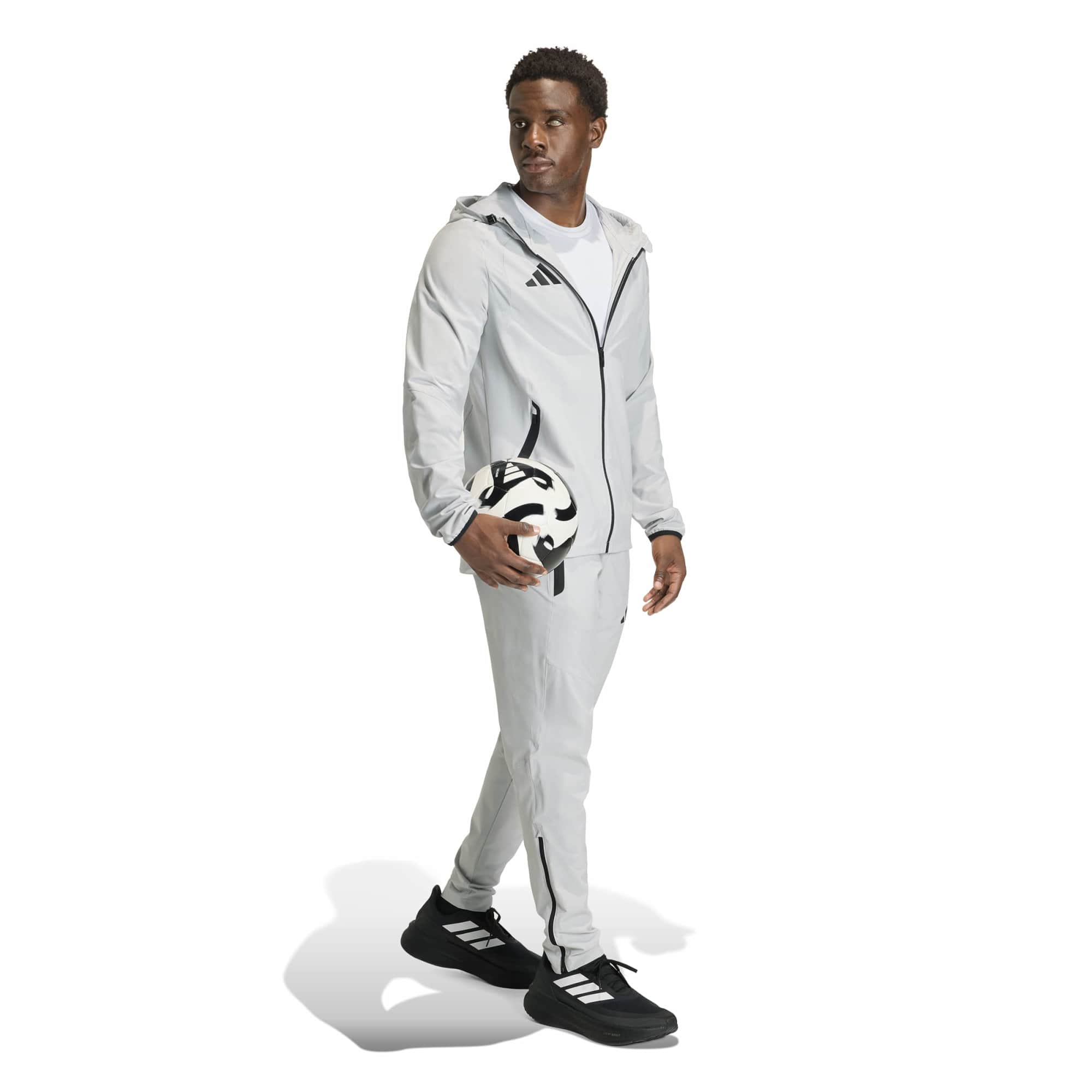 Adidas Tiro 26 Travel Windbreaker